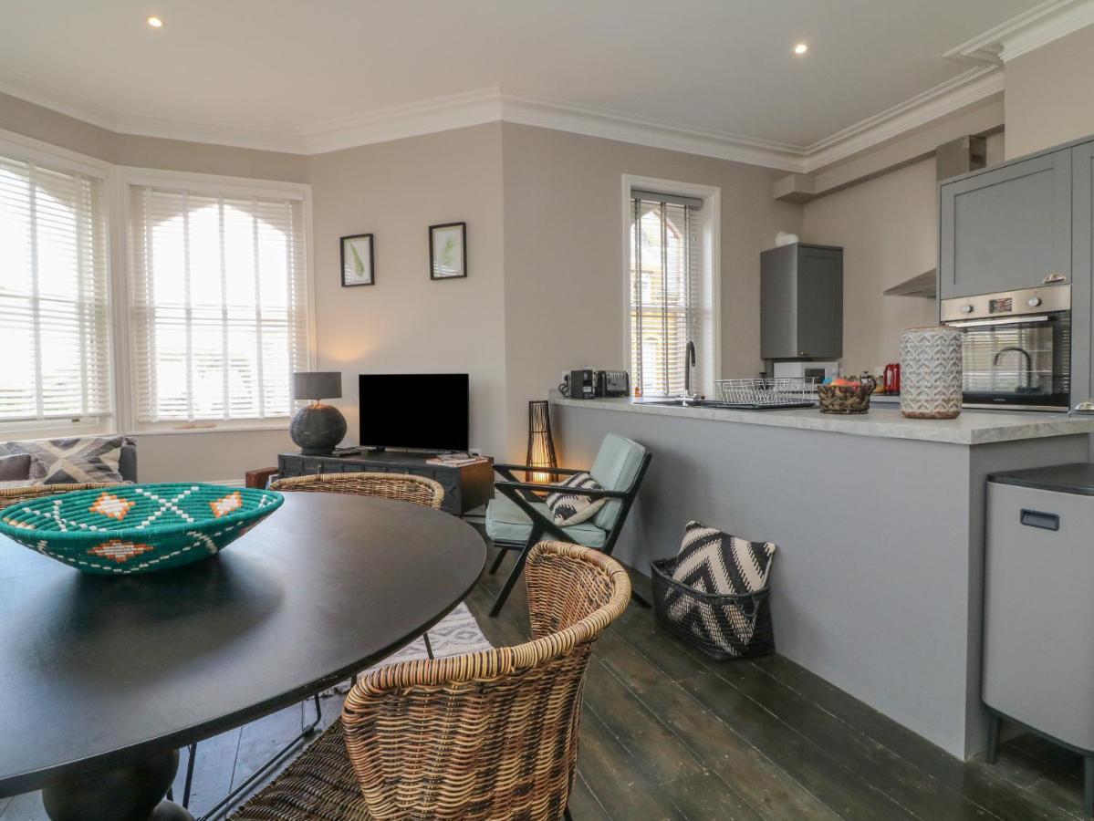 7 Belgrave Apartments Ilfracombe Extérieur photo